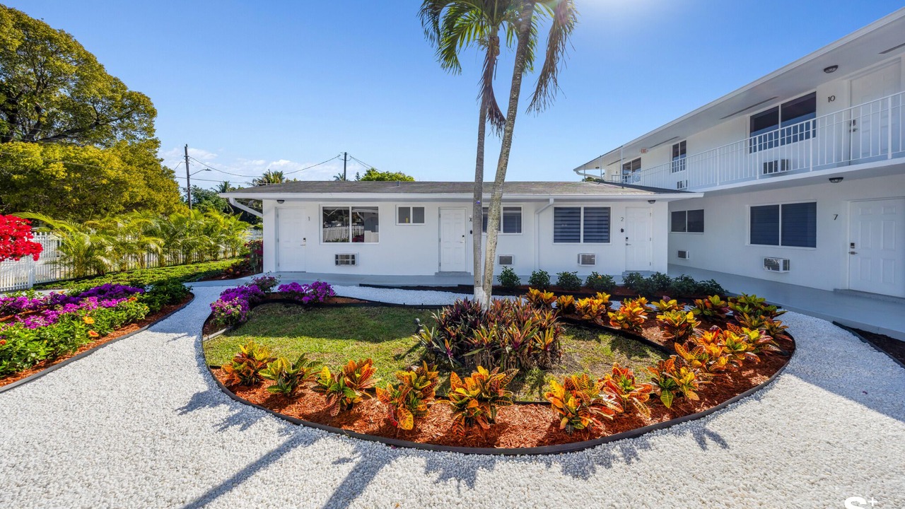 Photo of Outdoor in North Miami