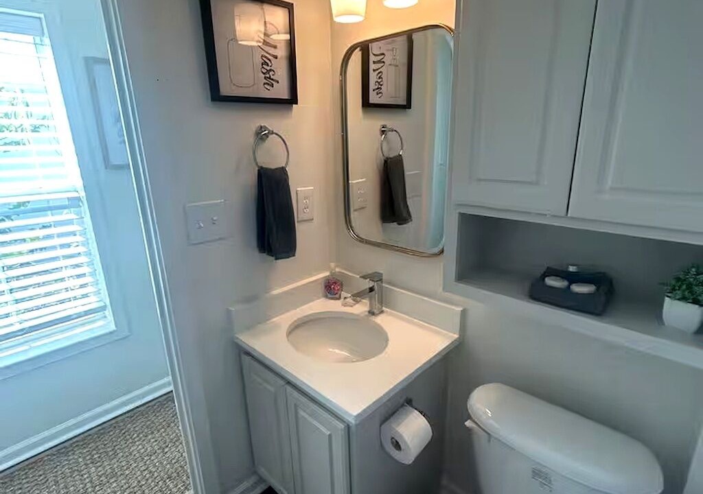 Photo of Bathroom in Pass Christian
