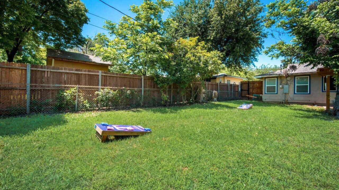 Photo of Others in South Arlington