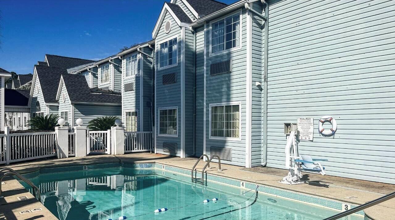 Photo of Outdoor in Tillmans Corner