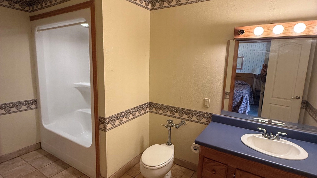 Photo of Bathroom in Lufkin