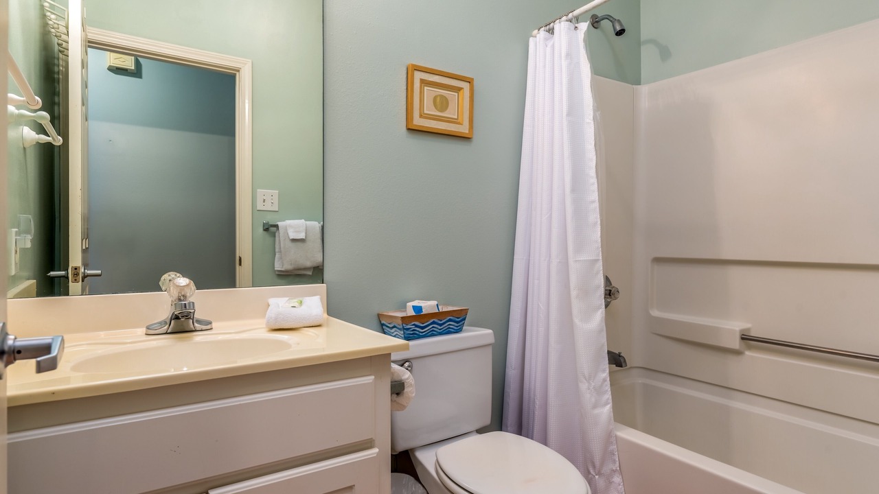 Photo of Bathroom in Dauphin Island