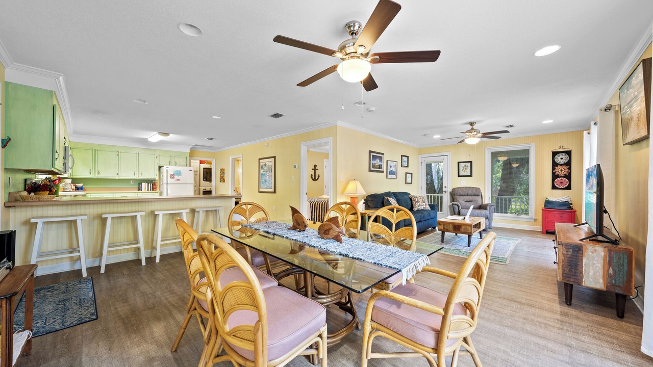 Photo of Bedroom in Gulf Shores