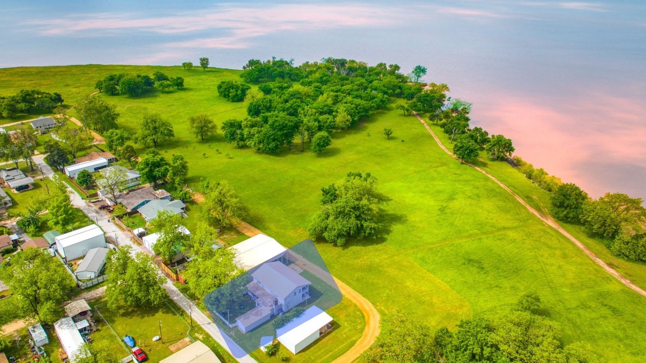 Photo of Outdoor in Kingston