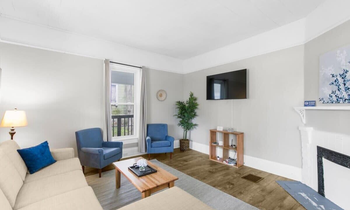 Photo of Livingroom in Birmingham