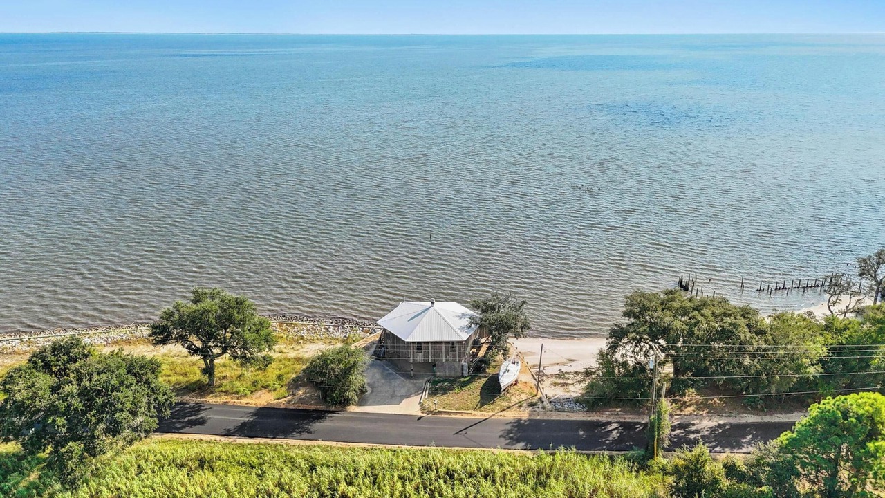 Photo of Outdoor in Ocean Springs