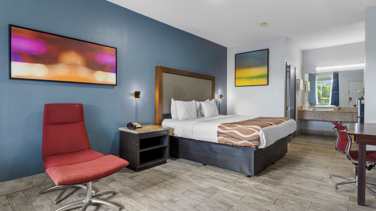 Photo of Bedroom in Gautier