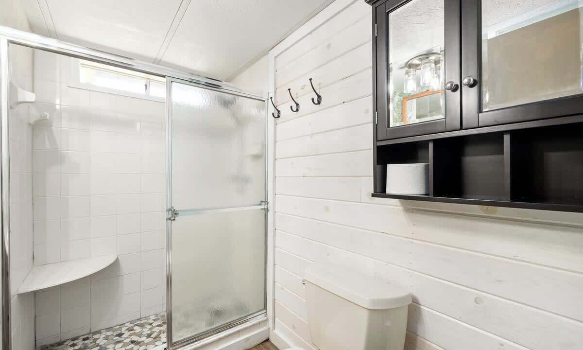 Photo of Bathroom in Dade City