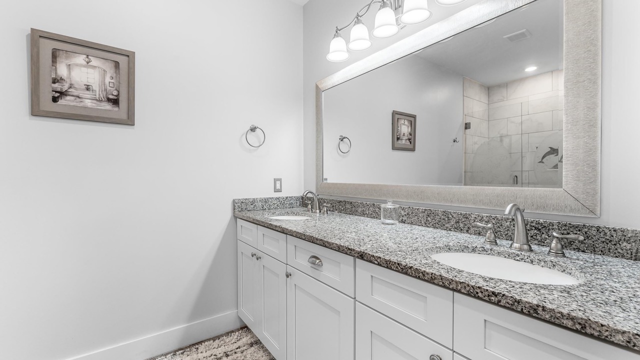 Photo of Bathroom in Riviera Beach