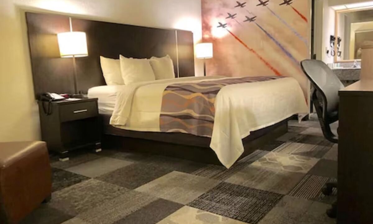 Photo of Bedroom in Niceville