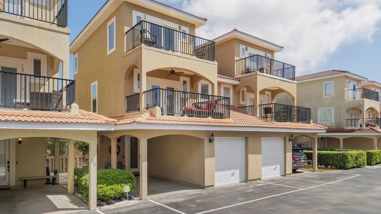 Photo of Outdoor in Sunnyside