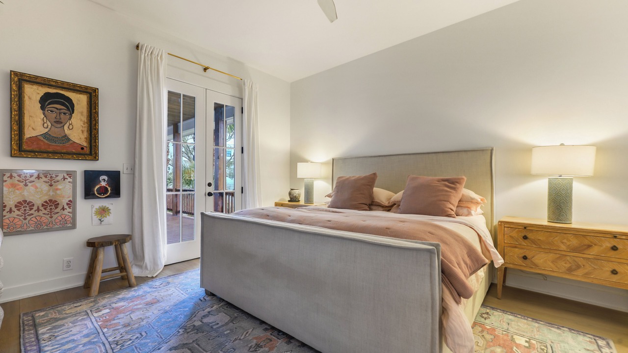 Photo of Bedroom in Henderson Point