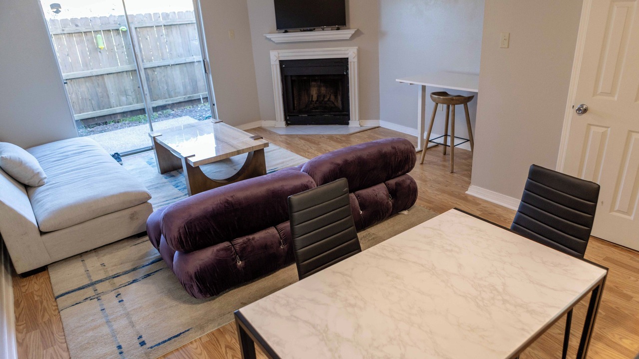 Photo of Livingroom in Gonzales