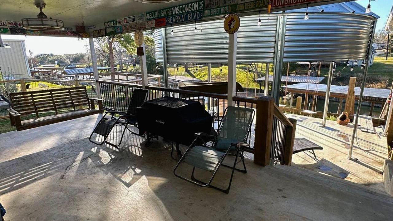 Photo of Patio Balcony in West Livingston