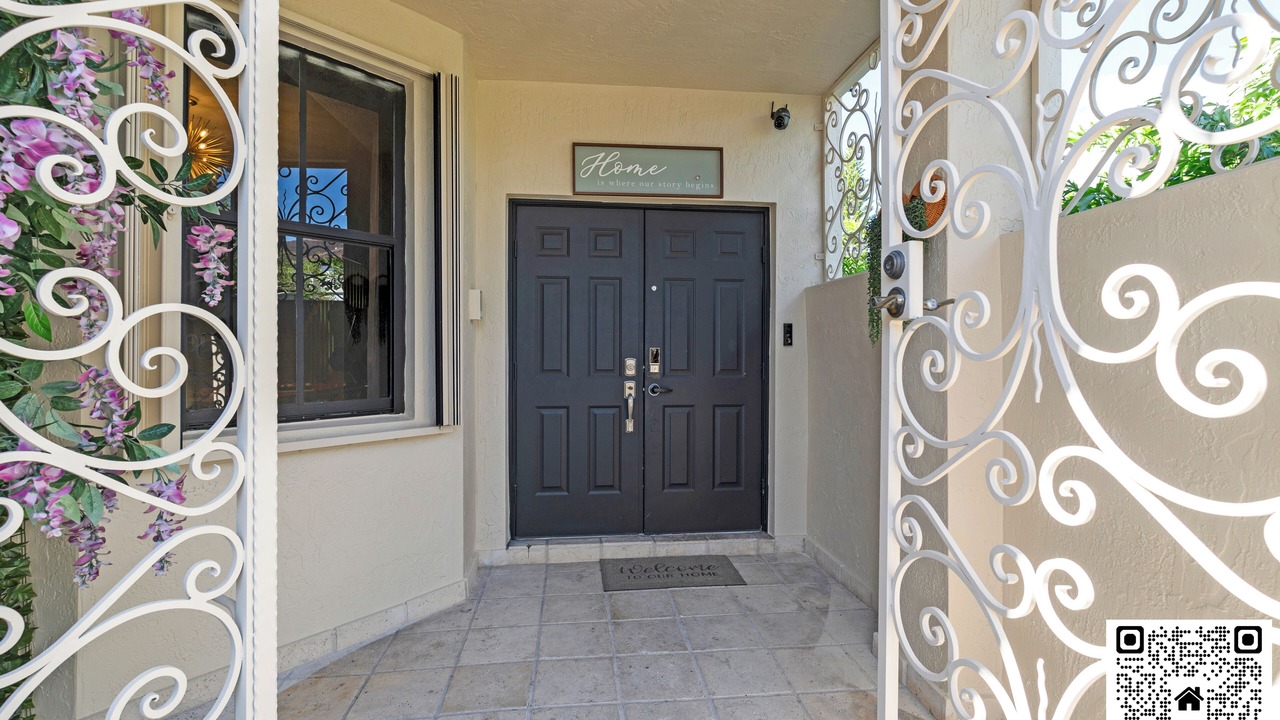 Photo of Outdoor in Tamiami
