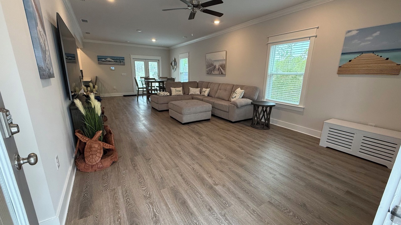 Photo of Livingroom in Panacea