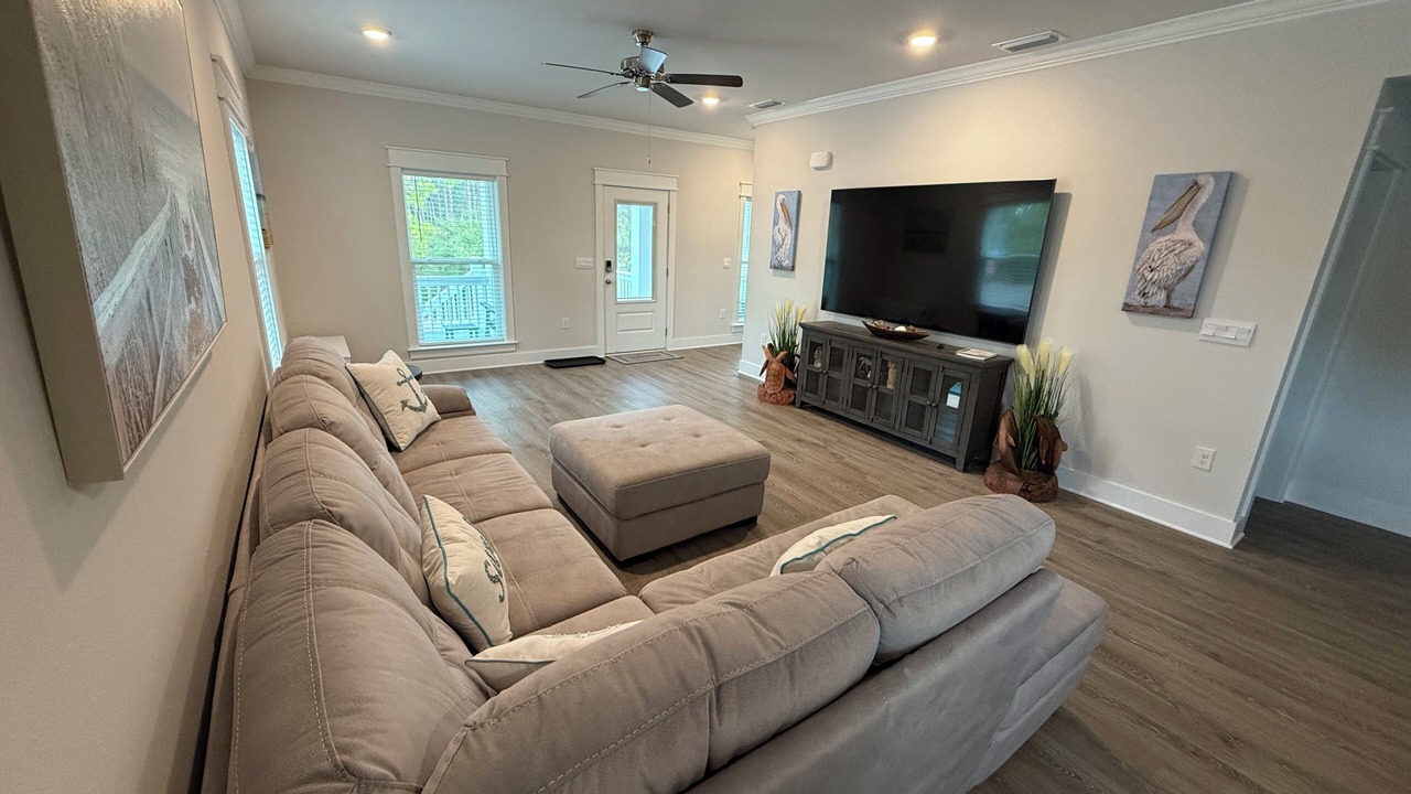 Photo of Livingroom in Panacea