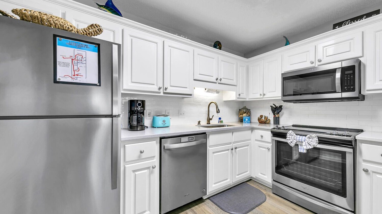 Photo of Kitchen in Summer Breeze