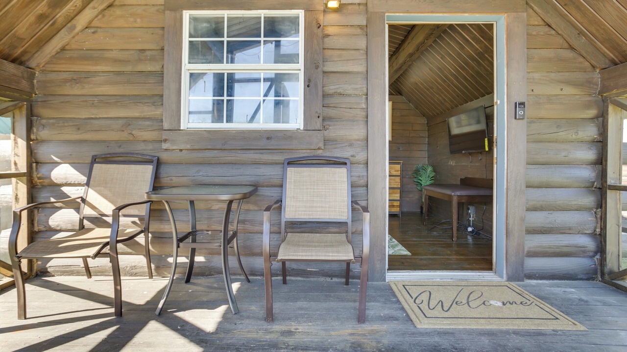 Photo of Patio Balcony in Crown Point
