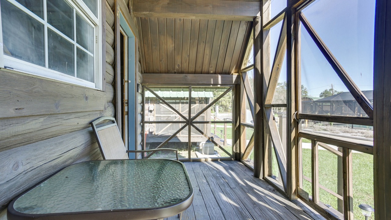 Photo of Patio Balcony in Crown Point