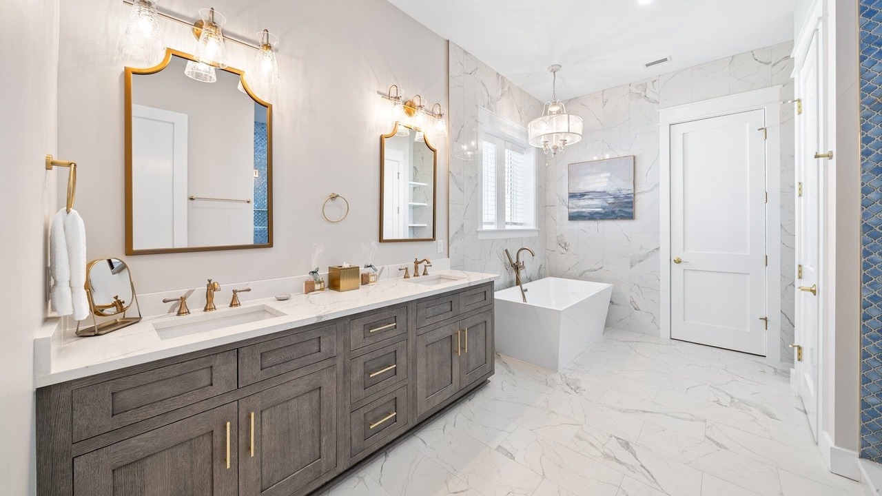 Photo of Bathroom in Lullwater Beach On Gulf Of Mexico