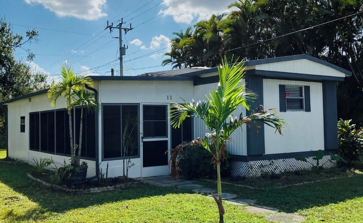 Photo of Outdoor in Diplomat