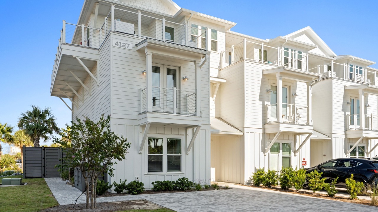 Photo of Outdoor in Silver Sands Beach