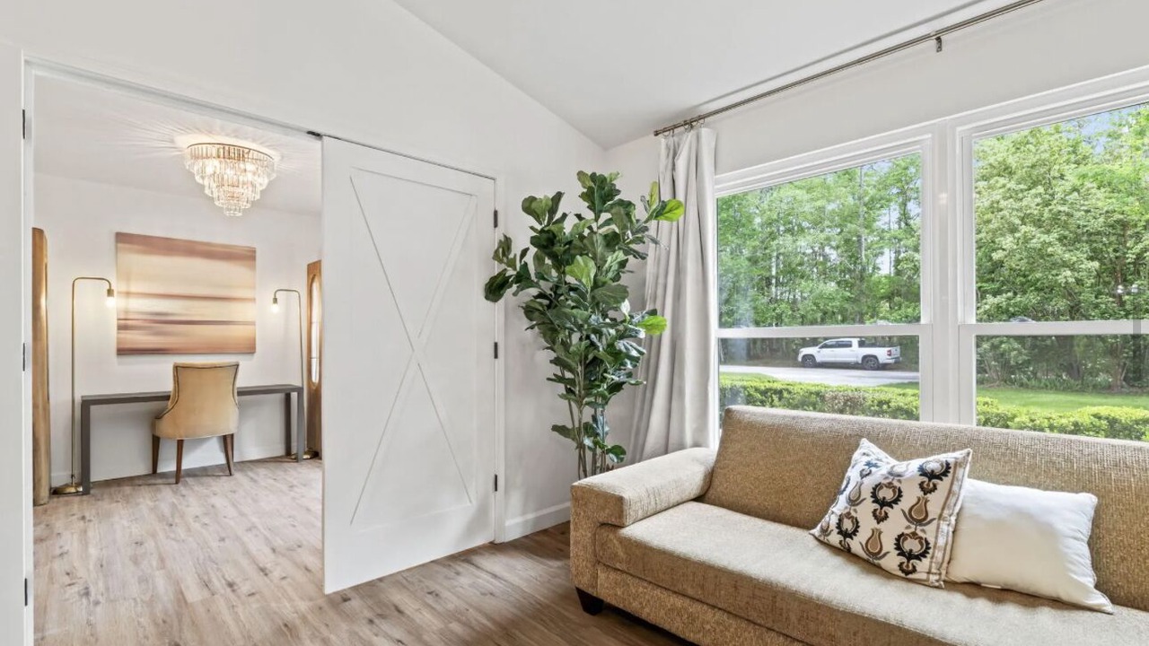 Photo of Livingroom in Southside