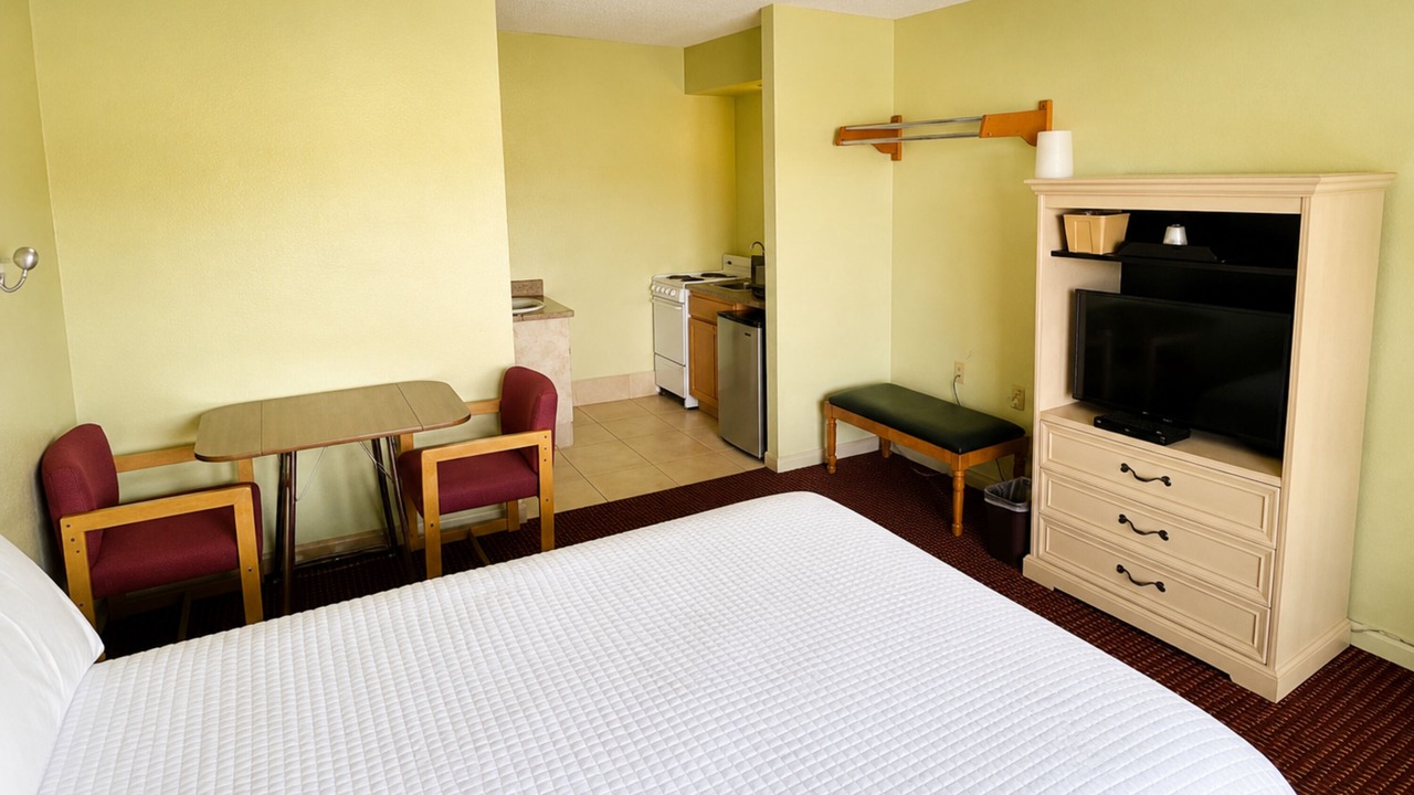 Photo of Bedroom in Sebring