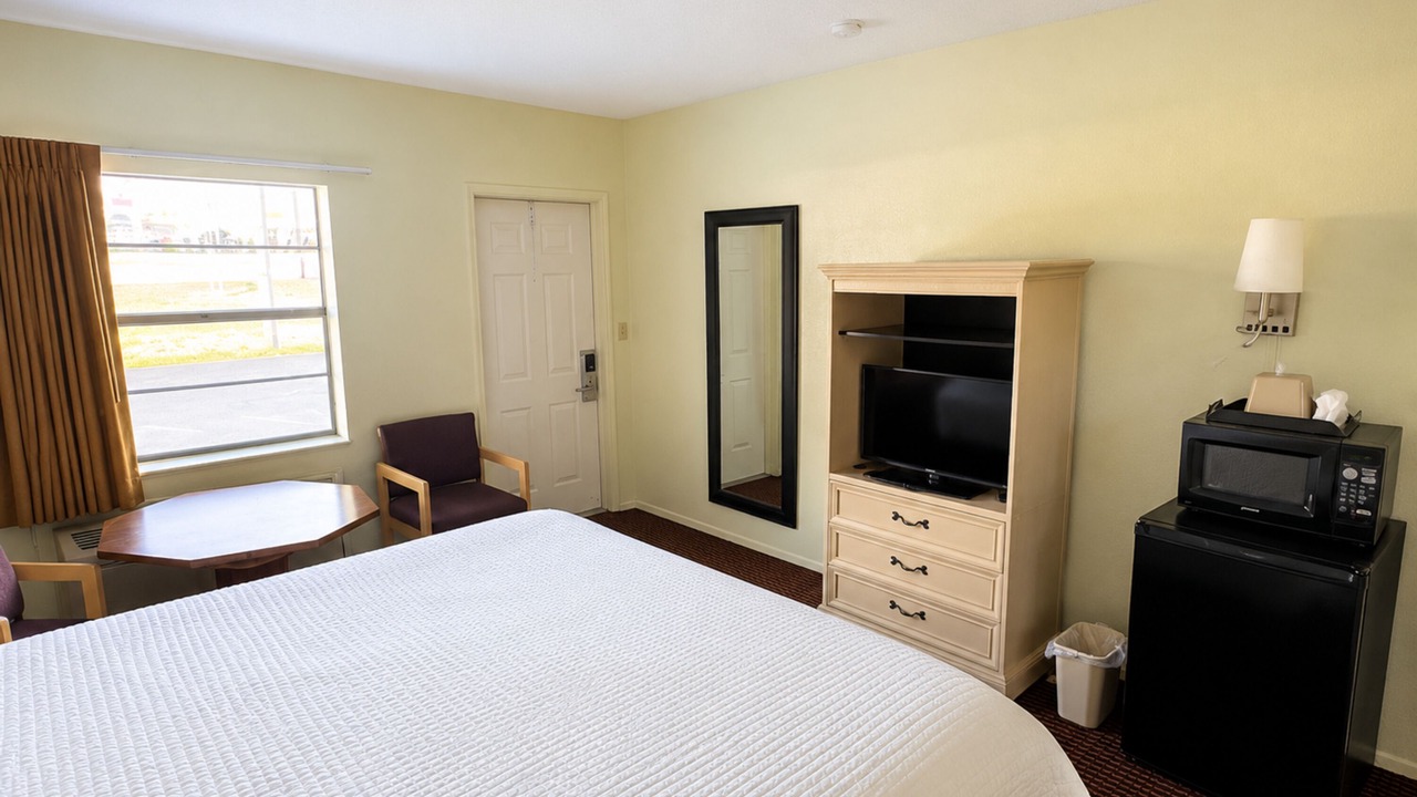 Photo of Bedroom in Sebring