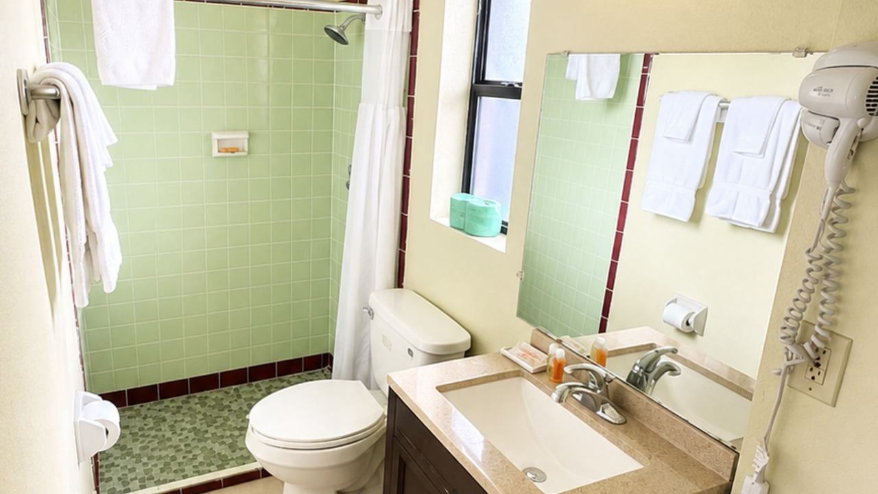 Photo of Bathroom in Sebring