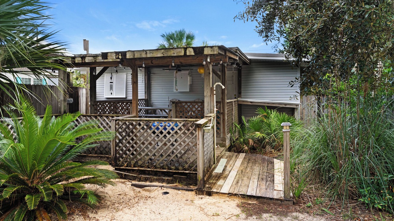 Photo of Outdoor in Laguna Beach Estates