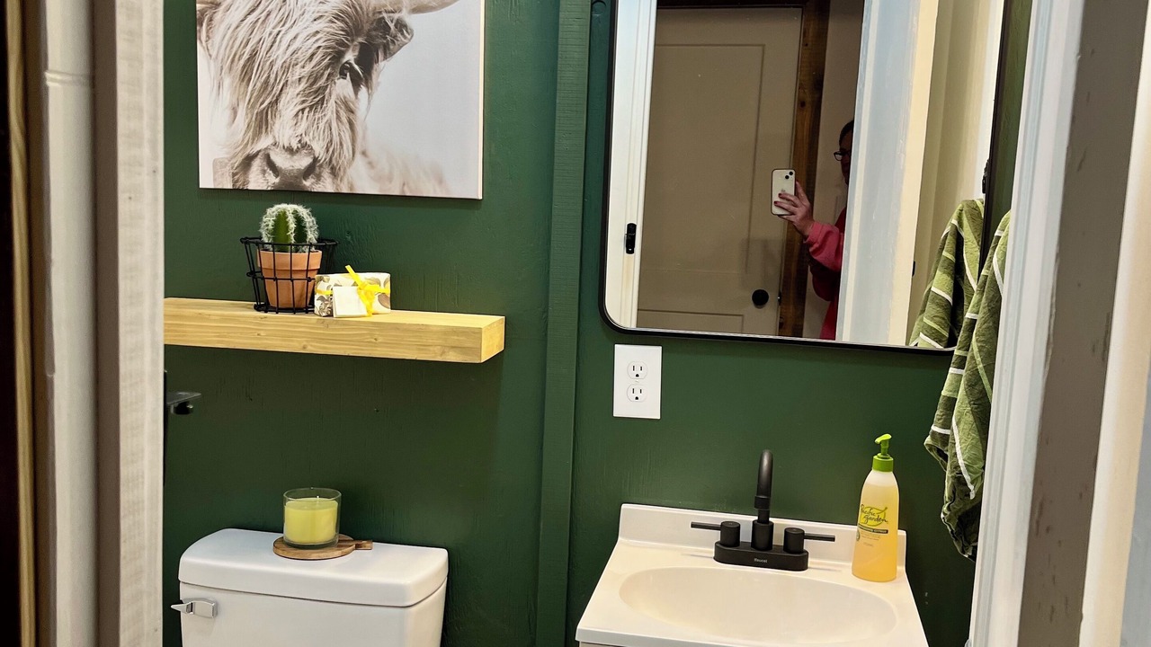 Photo of Bathroom in Jones