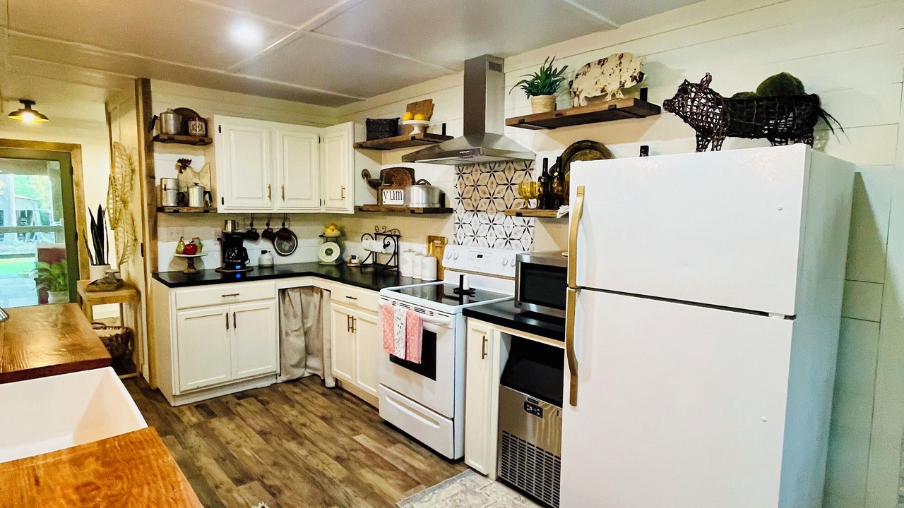 Photo of Kitchen in Jones