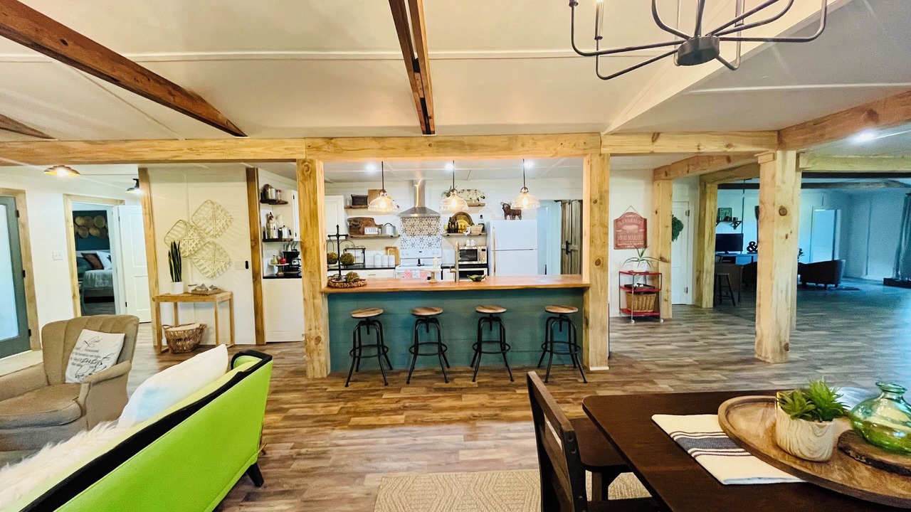 Photo of Livingroom in Jones