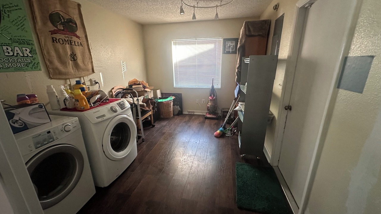 Photo of Others in Sun City Center Unit 32