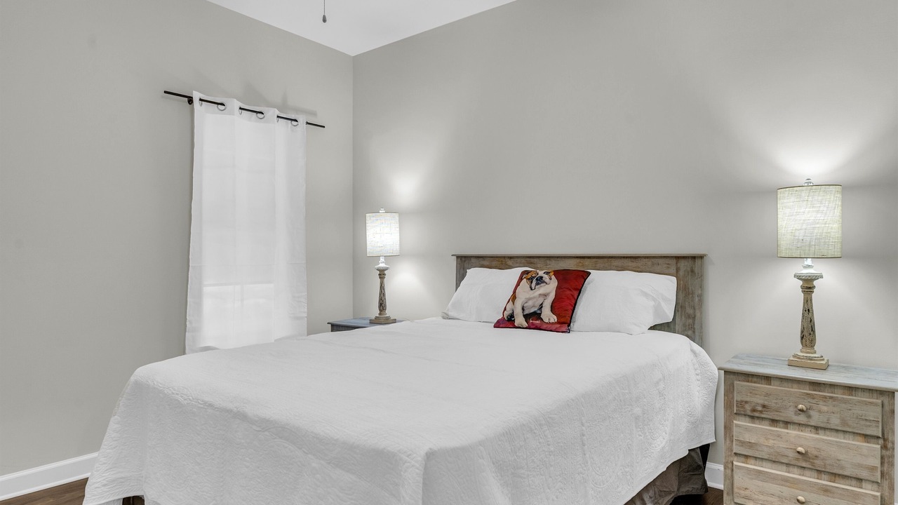 Photo of Bedroom in Pheba