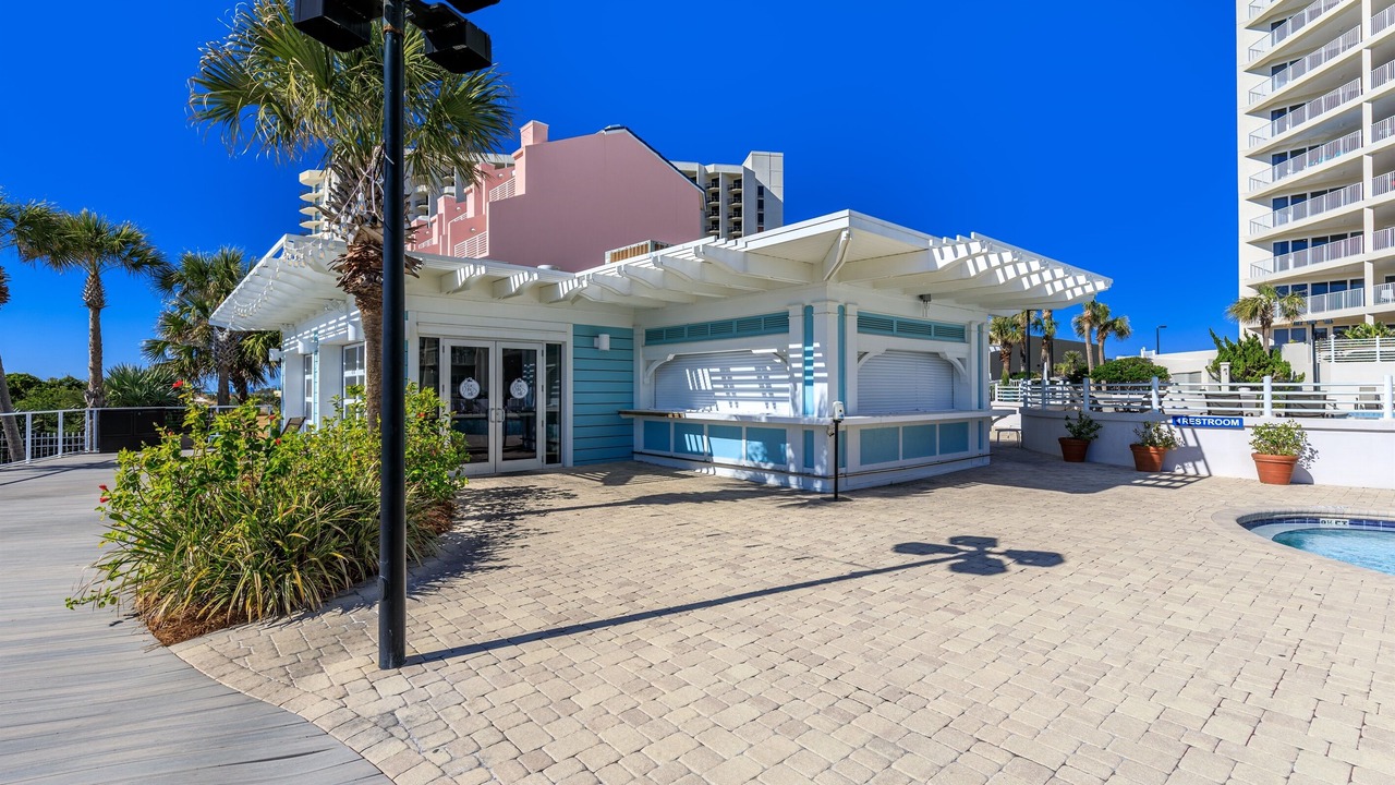 Photo of Patio Balcony in Four Mile Village
