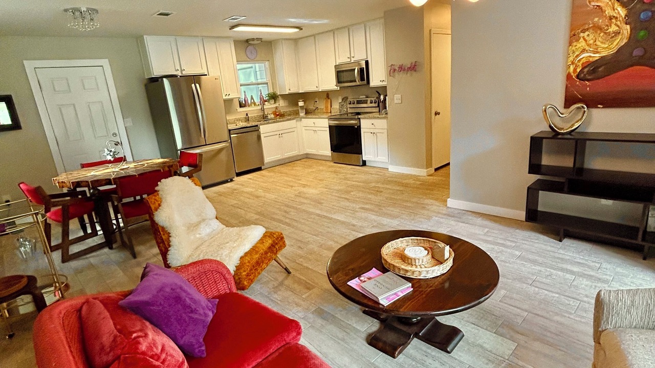 Photo of Livingroom in Myrtle Grove