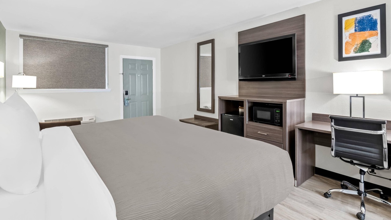 Photo of Bedroom in Harvey