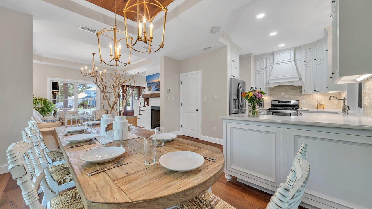 Photo of Kitchen in White's Gulfview