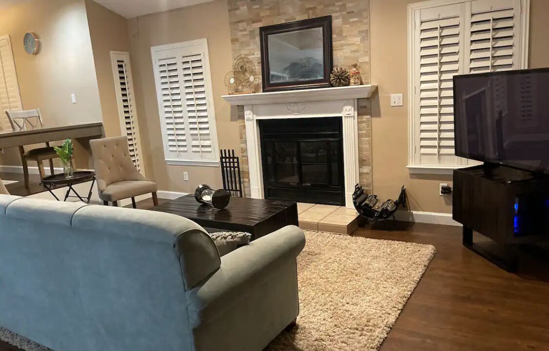 Photo of Livingroom in Mary Esther