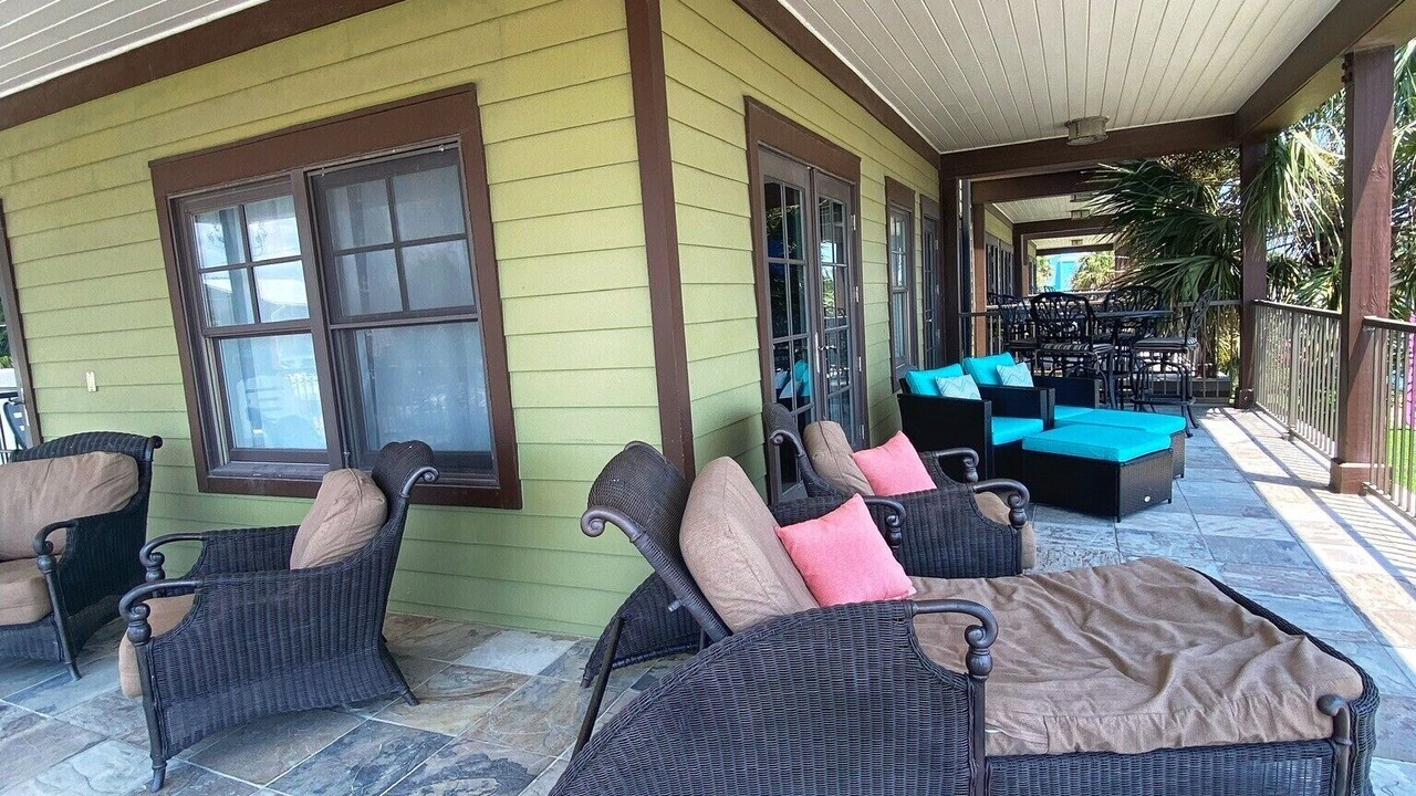 Photo of Patio Balcony in East End