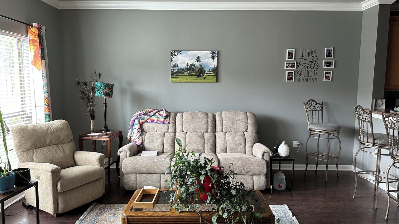 Photo of Livingroom in Slidell