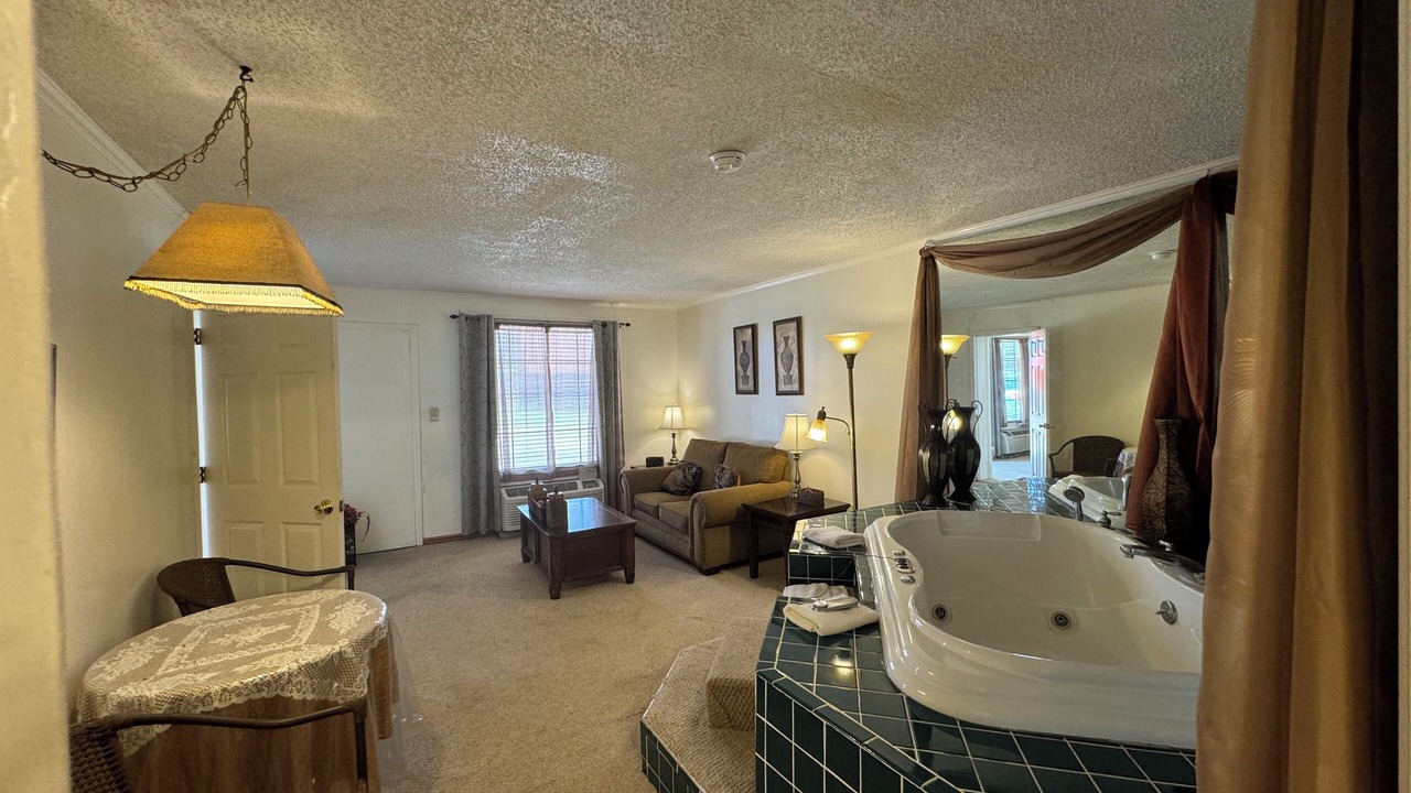 Photo of Livingroom in New Llano