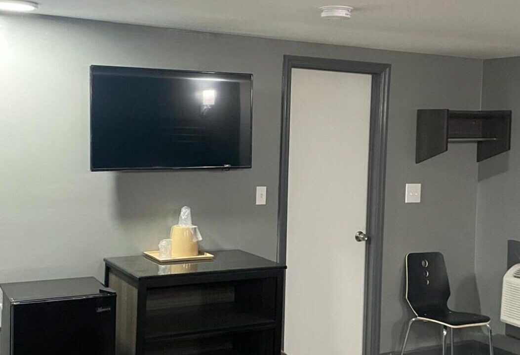 Photo of Bedroom in Forestdale
