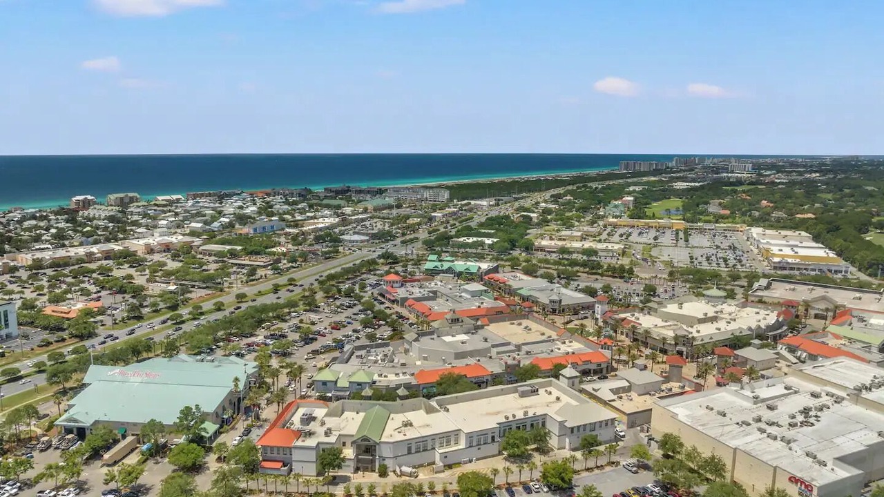Photo of Outdoor in Crystal Shores