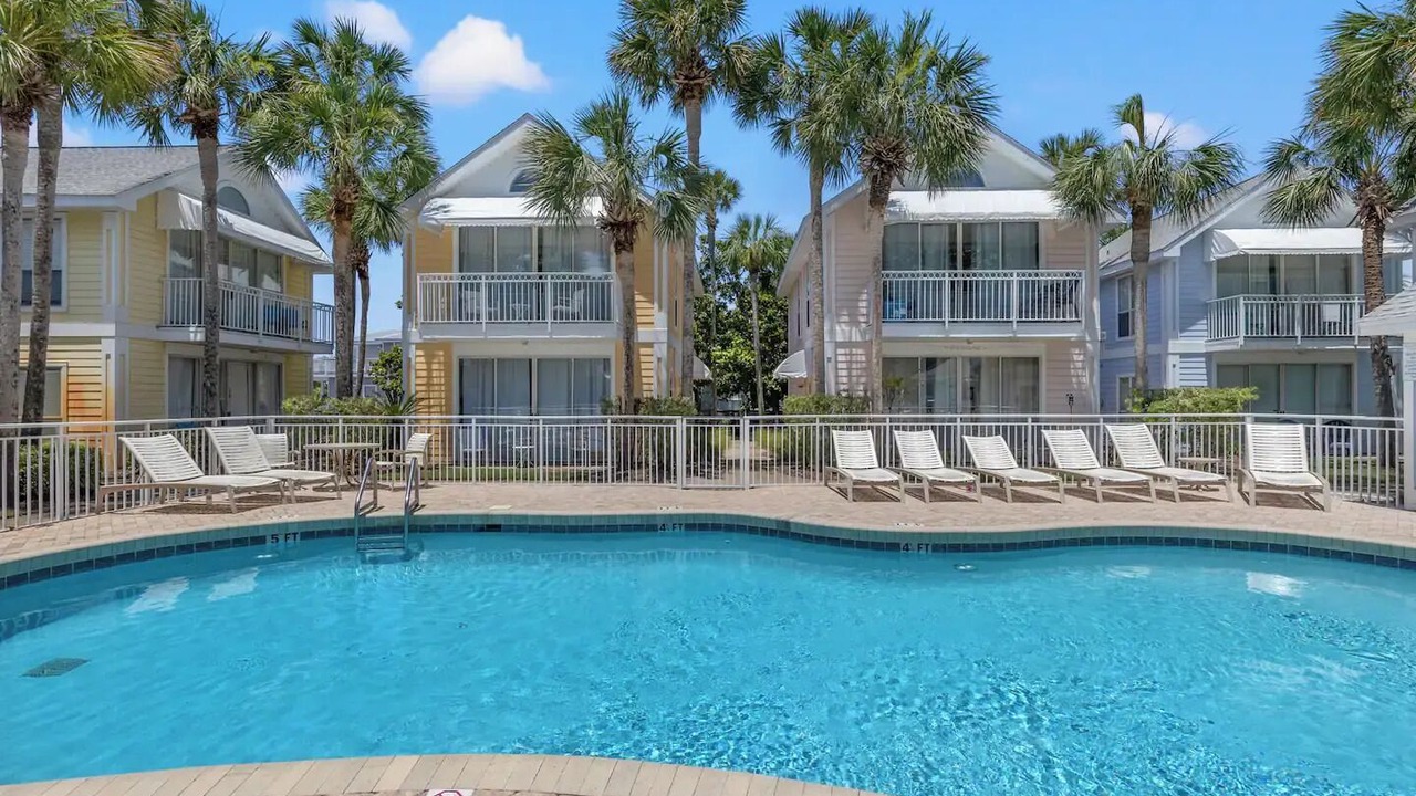 Photo of Outdoor in Crystal Shores