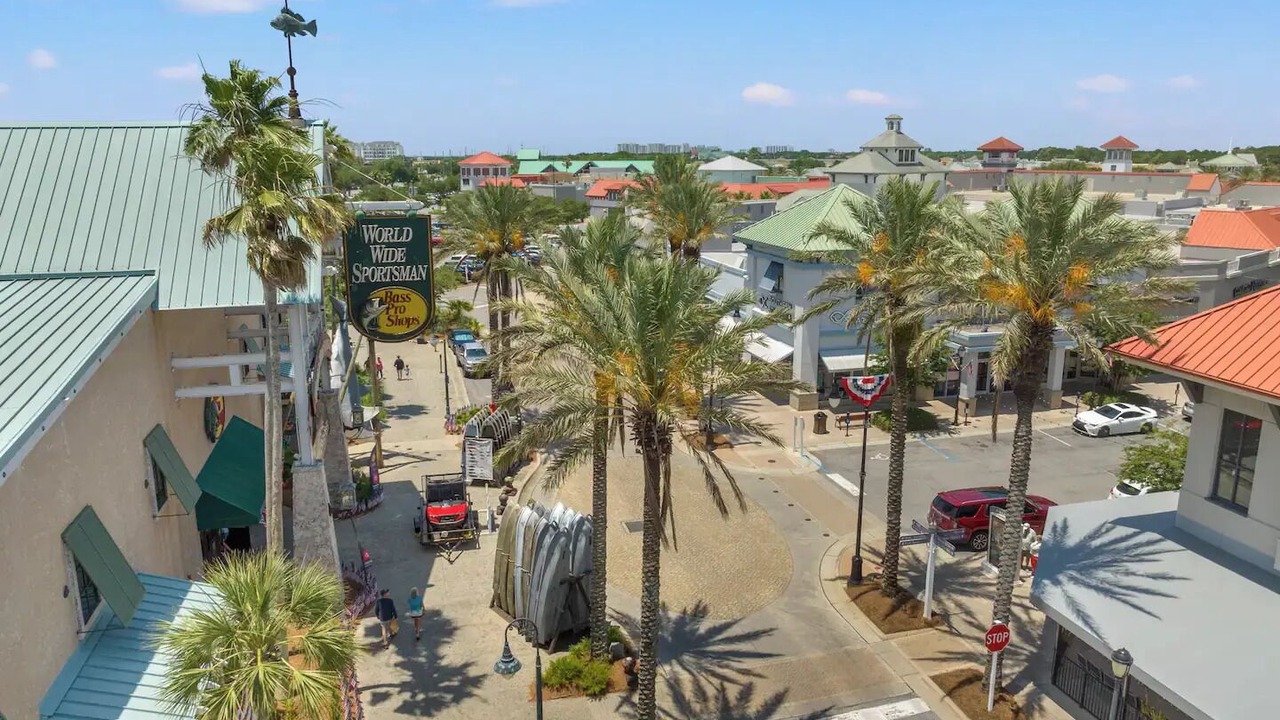 Photo of Outdoor in Crystal Shores