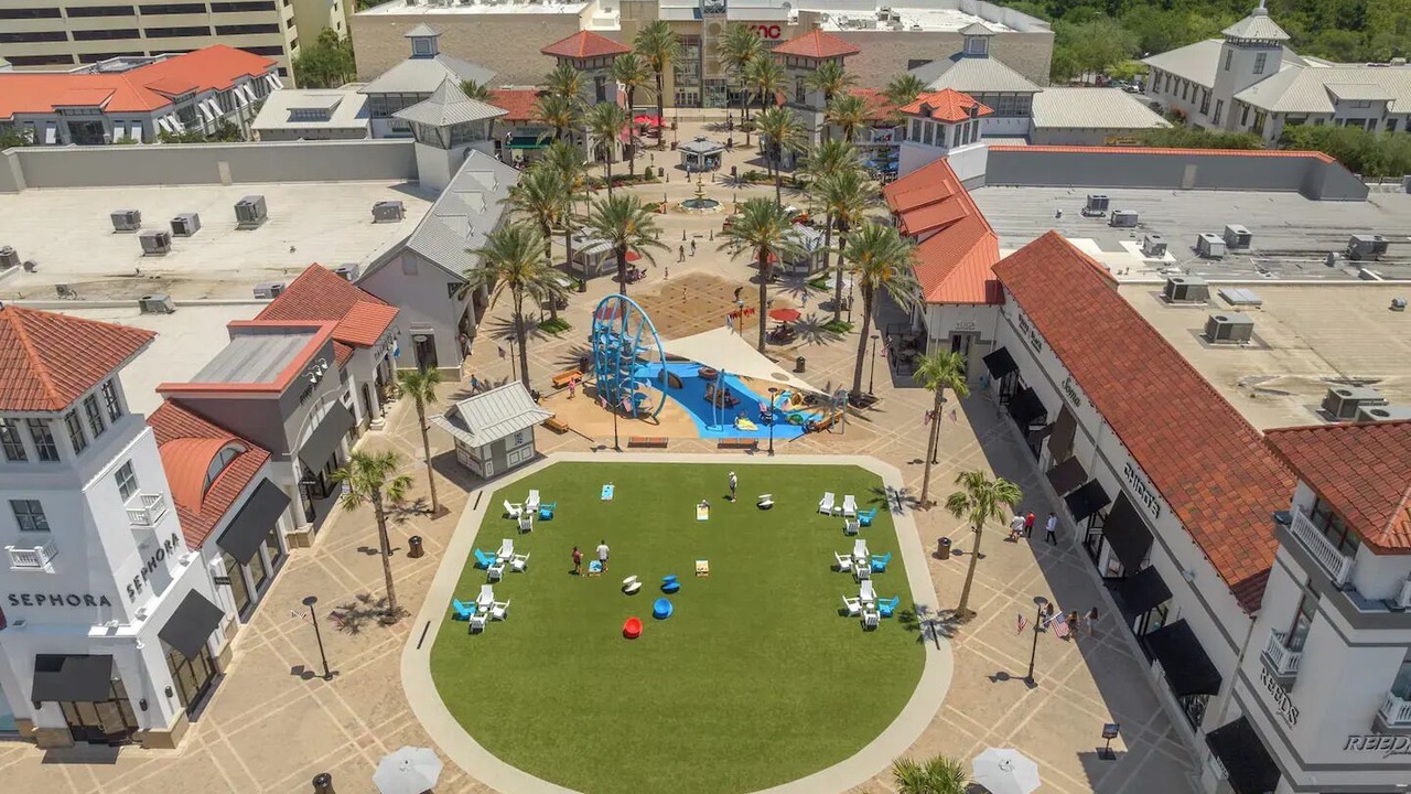 Photo of Outdoor in Crystal Shores